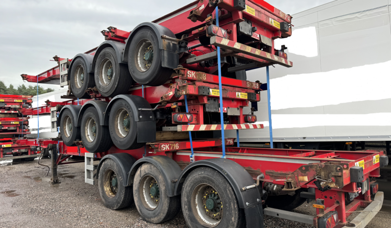 2013 SDC SLIDING SKELETAL TRAILER full