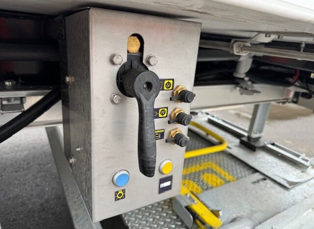 BRAND NEW 2025 SOR MULTI TEMP FRIDGE TRAILER full