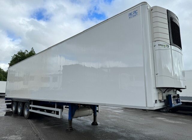 2015 Chereau Fridge Trailer, Multi Temp, Carrier Vector 1950 Mt, BPW Axles, Drum Brakes, Barn Doors, 2 x Load Lock Rails, Raise Lower Valve Facility, Finance Options Available.
