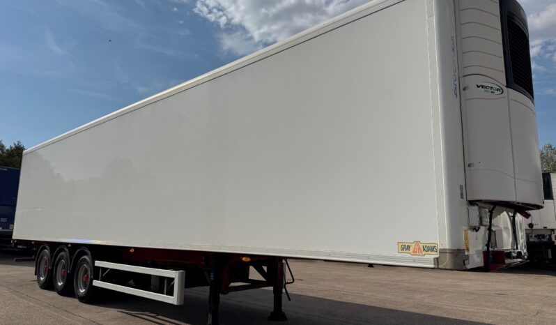 2018 Gray & Adams Multi Temp Fridge Trailer, Carrier Vector 1950Mt Fridge Engine, BPW Axles, Drum Brakes, Resin Floor, Roller Shutter Door, Raise Lower Valve Facility, 2 x Load Lock Rails, Finance Options Available.