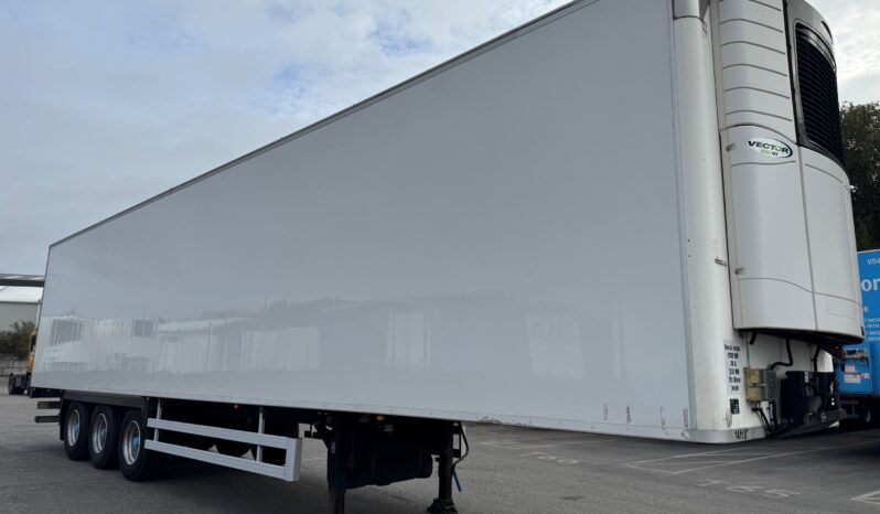 2014 Chereau Multi Temp Fridge Trailer, Double Deck System, Carrier Vector 1950 Mt Fridge Engine, Transcan, BPW Axles, Disc Brakes, Barn Doors, Air Chute, Resin Floor, Raise Lower Valve Facility, Refurbishment & Finance Options Available.